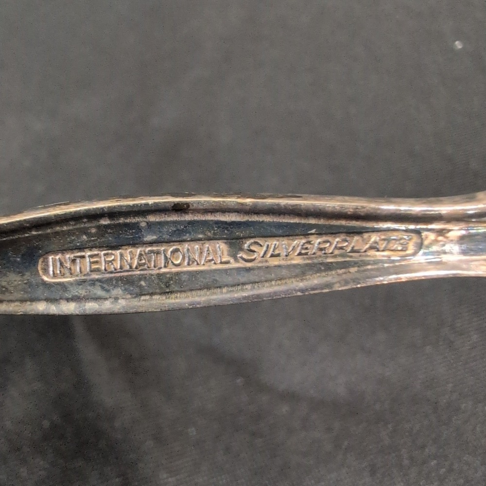 Wm A Rogers Oneida Silverplate Flatware Set 11pc Floral Scrolled Serving Forks - Picture 5 of 10